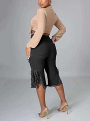 Bermudas con borlas rotas