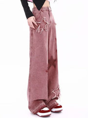 Vaqueros boyfriend con bordado y estampado de estrellas pop en color rosa