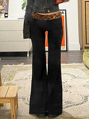 Schlaghose mit Leopardenmuster, elastischer Taille und ausgestelltem Bein