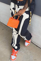 Vaqueros sexys de tiro bajo con bordados en contraste