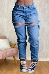 Trendy einfarbige, zerrissene Straight Jeans mit Raw Edge