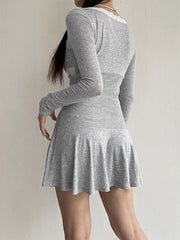 Minivestido gris Y2K con escote cuadrado y encaje
