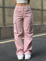 Pantalones cargo rectos de color rosa fruncido