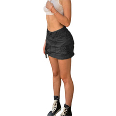 Low-Waisted Form-Fitting Skirt