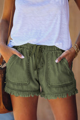 Ausgefranste Jeansshorts mit Taschen