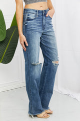 Judy Blue Becka Full Size Mid Rise Straight Jeans