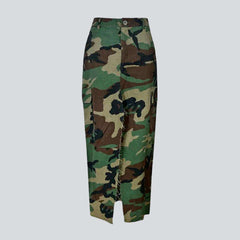 Falda vaquera larga con estampado de camuflaje