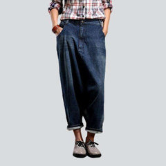 Pantalones vaqueros harén de lavado oscuro