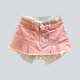 Farbiger Jeans-Skort mit sichtbaren Taschen