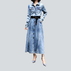 Chaqueta vaquera larga vintage de moda