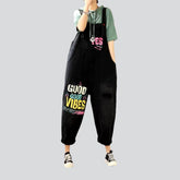Baggy-Jeansoverall mit Graffiti-Print