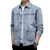 Herren-Jeansjacke im minimalistischen Stil