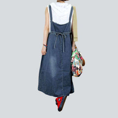 Jeanskleid mit Kordelzug hinten