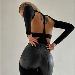 Star Power – Langärmliger Body mit Cut-Out