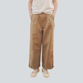 Hochwertige Jeans in Sandfarbe