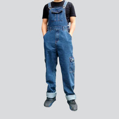 Medium-wash baggy men denim dungaree