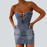 Mini-Partykleid aus trägerlosem Jeansstoff