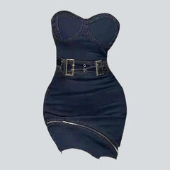 Vestido vaquero azul marino asimétrico sin tirantes
