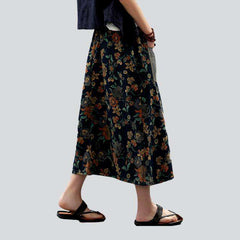 Falda vaquera con bolsillo grande y solapa