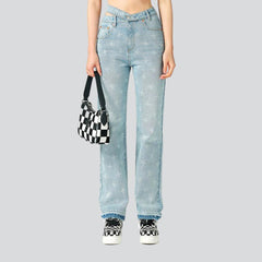 Vaqueros rectos estampados para mujer