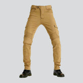 Schützende Bikerjeans in Sandfarbe