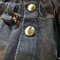 Shorts vaqueros adornados con estrellas de diamantes