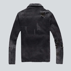 Chaqueta vaquera de motociclista desgastada para hombre