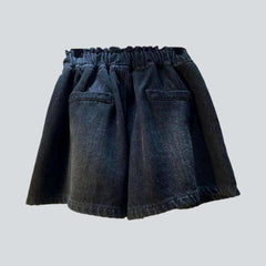 Jeansshorts mit farbigen Strass-Sternen