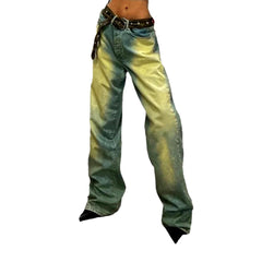 Vaqueros de moda muy lijados