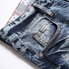 Distressed-Jeans mit Neon-Patches