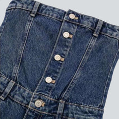 Vestido vaquero sin tirantes con lavado medio