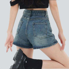 Minifalda vaquera vintage adornada