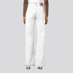 Damen Jeans im 90er-Jahre-Stil