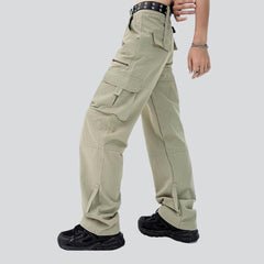 Sandfarbene Cargo-Jeanshose