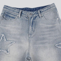 Bestickte Damenjeans mit hoher Taille