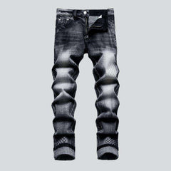 Herrenjeans mit digitalem Ornament-Print