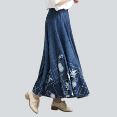 Falda vaquera maxi acampanada de estilo bohemio