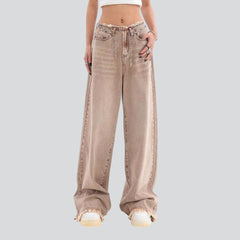 Vaqueros holgados de mujer color arena