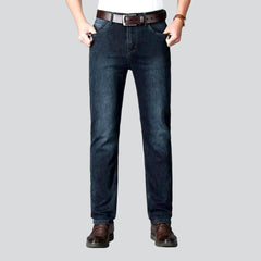Lässige Herrenjeans im Vintage-Look