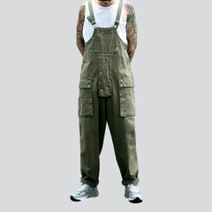 Baggy-Latzhose im Safari-Stil