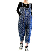 Blauer Denim-Jumpsuit mit Ornament-Print