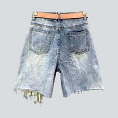 Gerade bestickte Damen-Jeansshorts