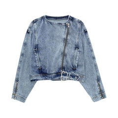 Chaqueta vaquera corta con cremallera asimétrica