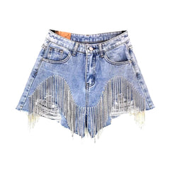 Glänzende Jeansshorts mit Diamantfransen