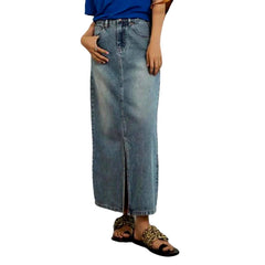 Falda vaquera con abertura hasta el suelo