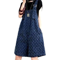 Mono vaquero azul con bordado de adornos