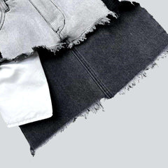 Falda vaquera con capas y bloques de color