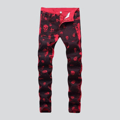 Rote Jeans mit Totenkopf-Motiv für Herren