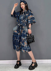 Mono vaquero de algodón con estampado de letras y diamantes, cuello Peter Pan azul, manga corta