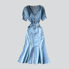 Vestido vaquero elegante con escote en V para mujer